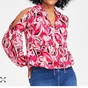 BNWT INC cold shoulder top size L